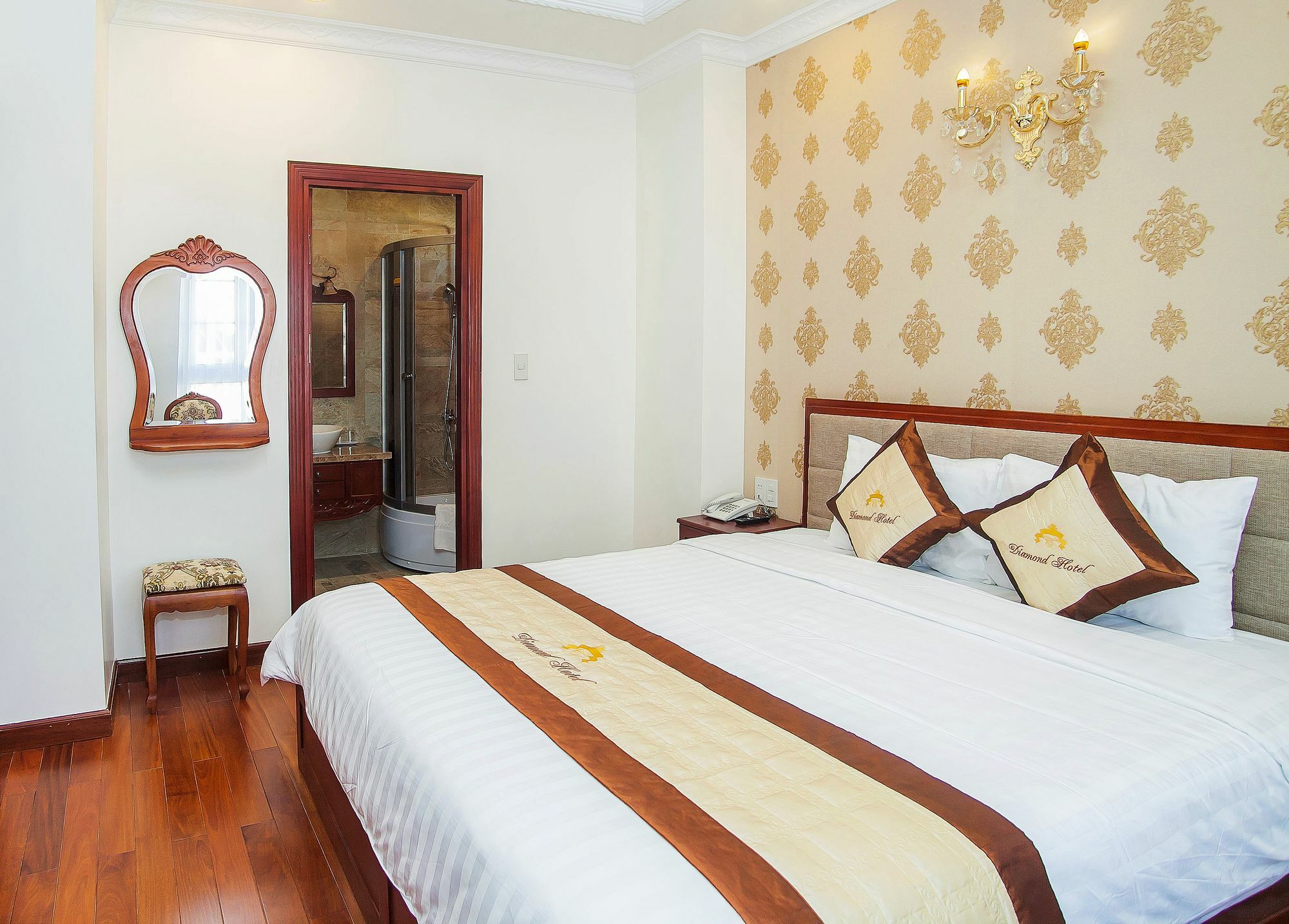 Diamond Hotel Далат Экстерьер фото